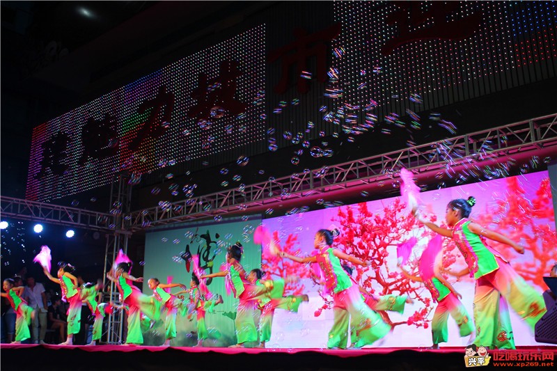 红扇 (2).JPG