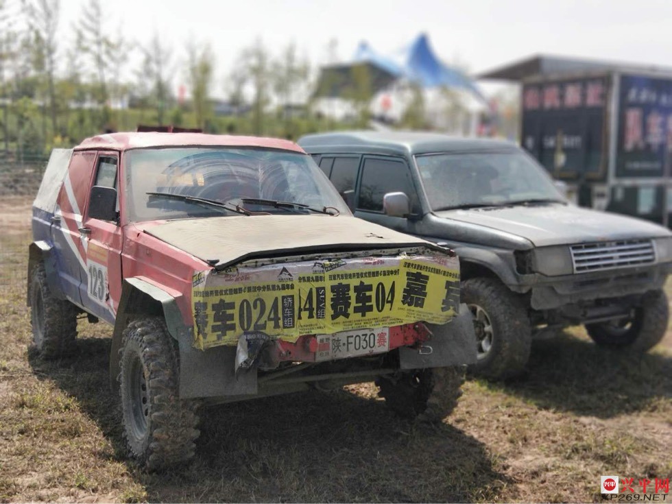 112003nv0gkikh76g66qq7.jpg