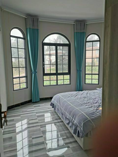 221903daoa6c1zp4z6tiot.jpg